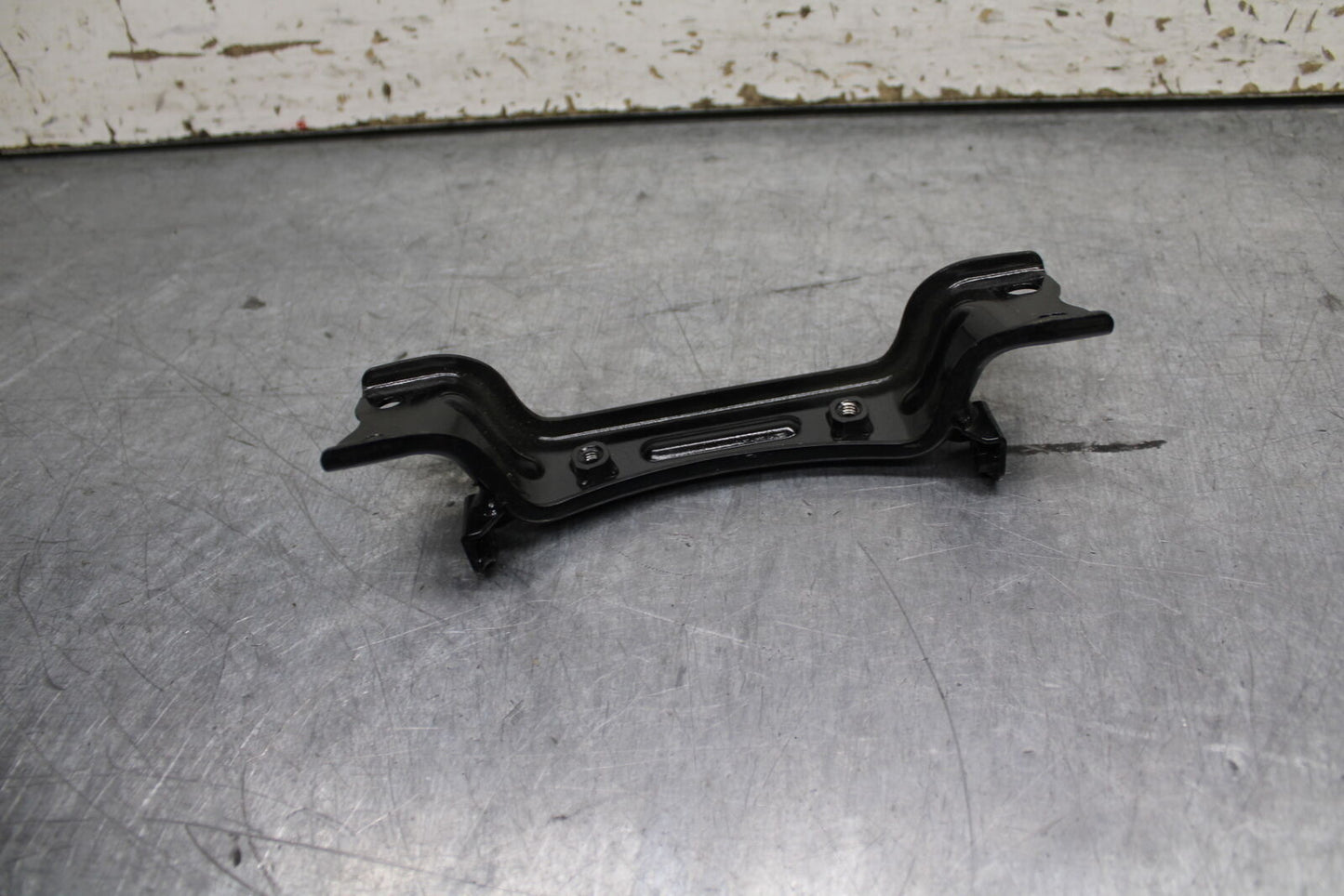 24 KAWASAKI NINJA 500 ABS GAS TANK FUEL CELL PETROL RESERVOIR BRACKET BB744