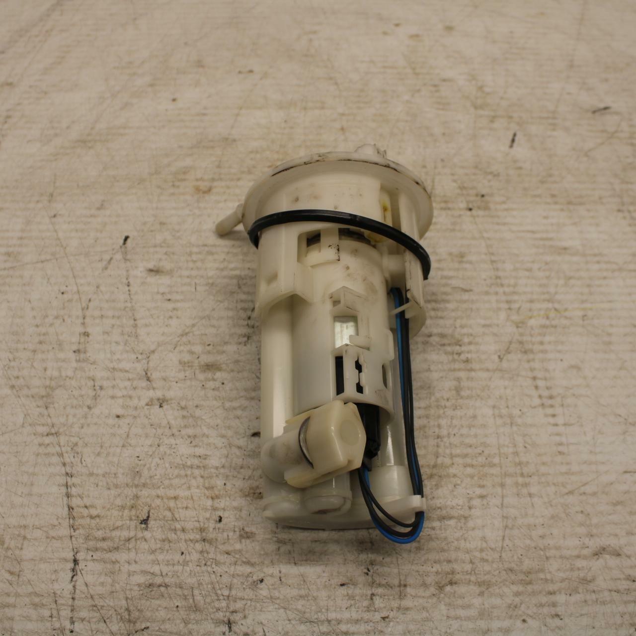 08-11 TRIUMPH SPEED TRIPLE FUEL PUMP GAS PETROL SENDER UNIT BB366