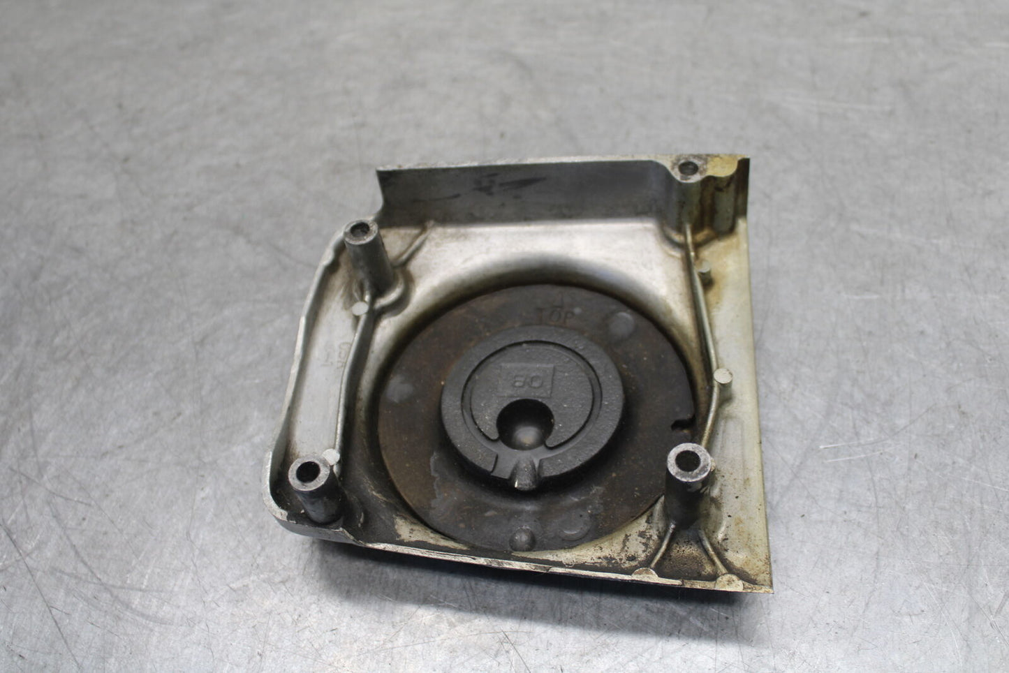85-86 SUZUKI MADURA 1200 ENGINE SPROCKET COVER BB691