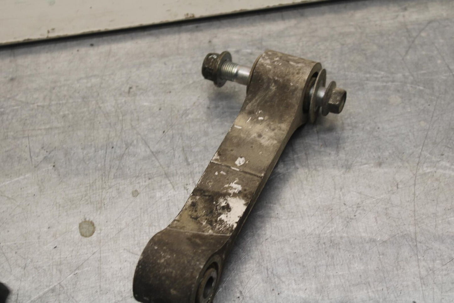 2011 Suzuki GSXR600 REAR DOGBONE SHOCK LINKAGE LINK BB605