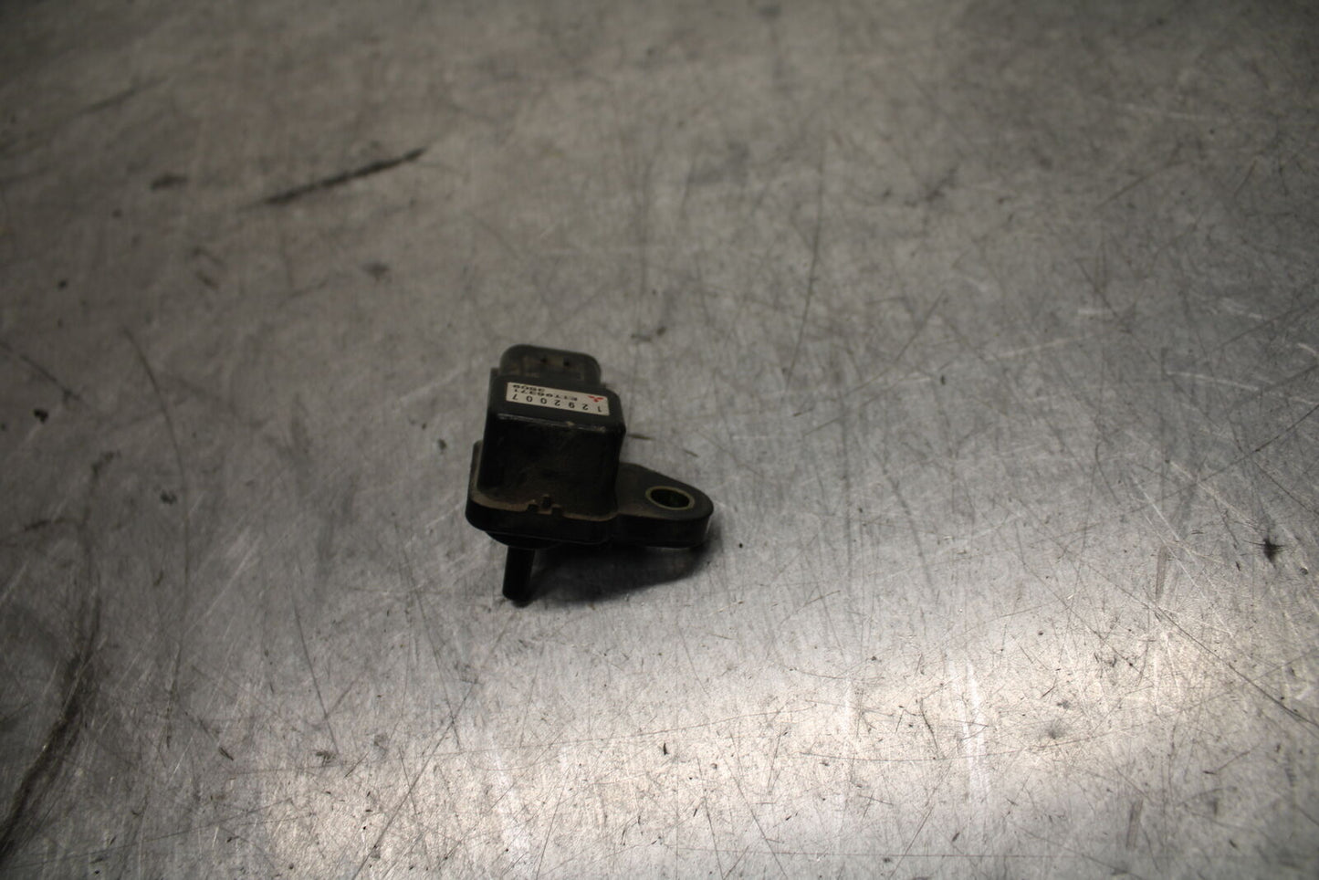 03-04 TRIUMPH DAYTONA 600 MAP MASS AIR FLOW PRESSURE SENSOR BB745