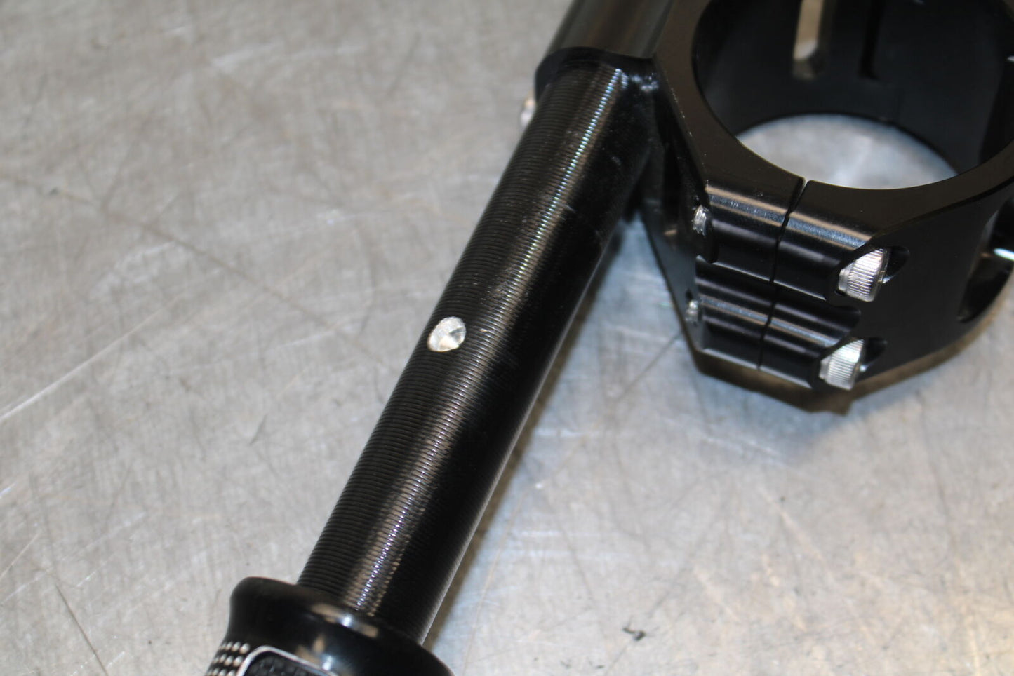 12-13 DUCATI STREETFIGHTER 848 AFTERMARKET LEFT RIGHT CLIP ONS HANDLEBARS BB705