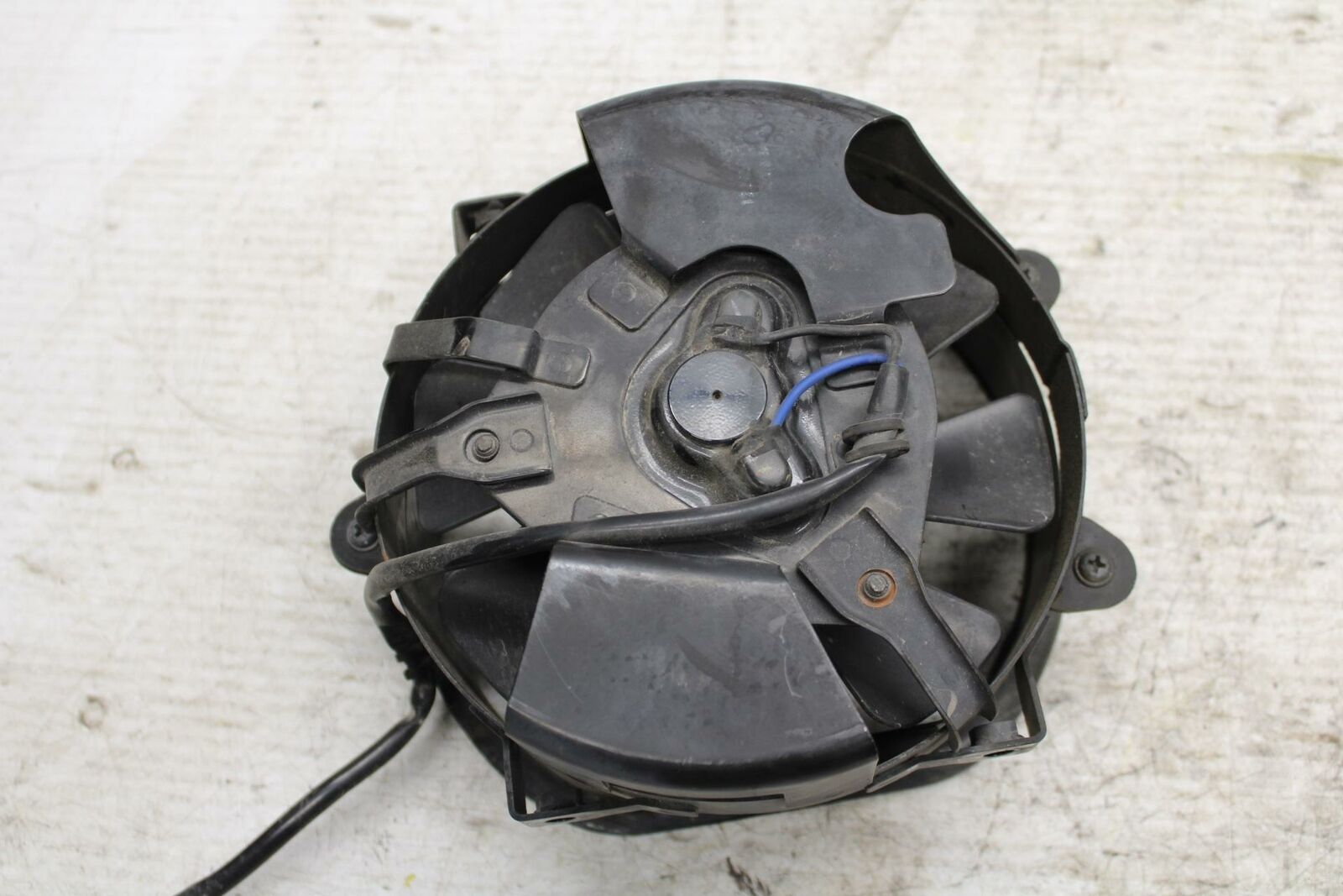 00-04 SUZUKI MARAUDER 800 VZ800 ENGINE RADIATOR COOLING FAN BB305