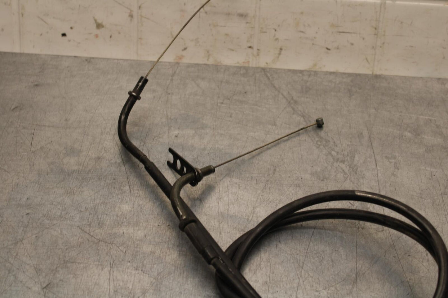 05 YAMAHA YZF R6S THROTTLE CABLES LINES BB600