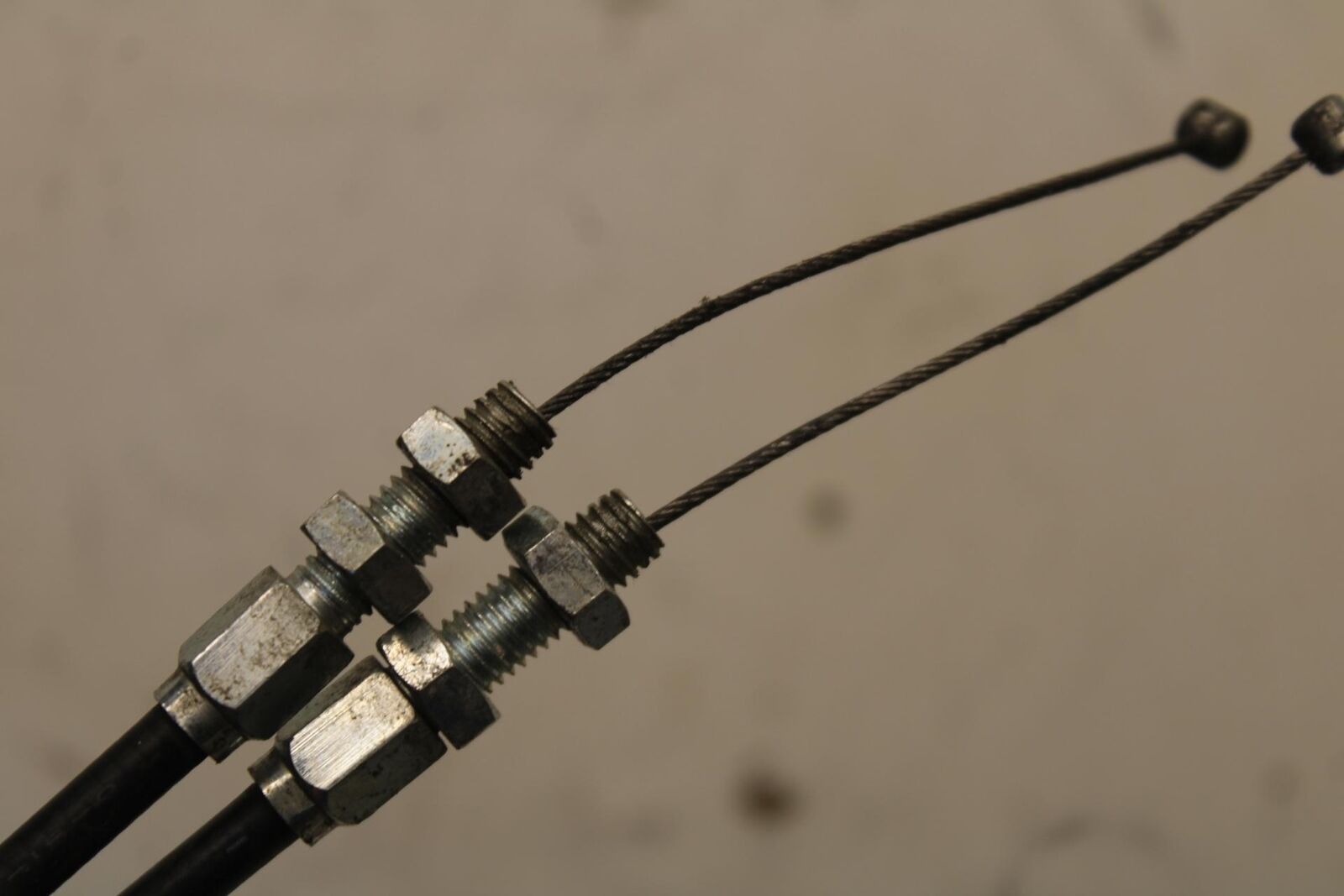 01-03 SUZUKI GSXR600 THROTTLE CABLES LINES BB639