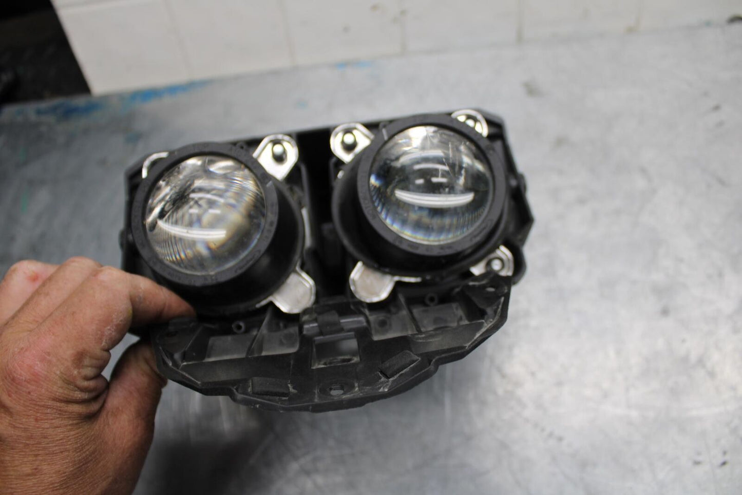 18 KTM RC 390 FRONT HEADLIGHT HEAD LIGHT LAMP BB442