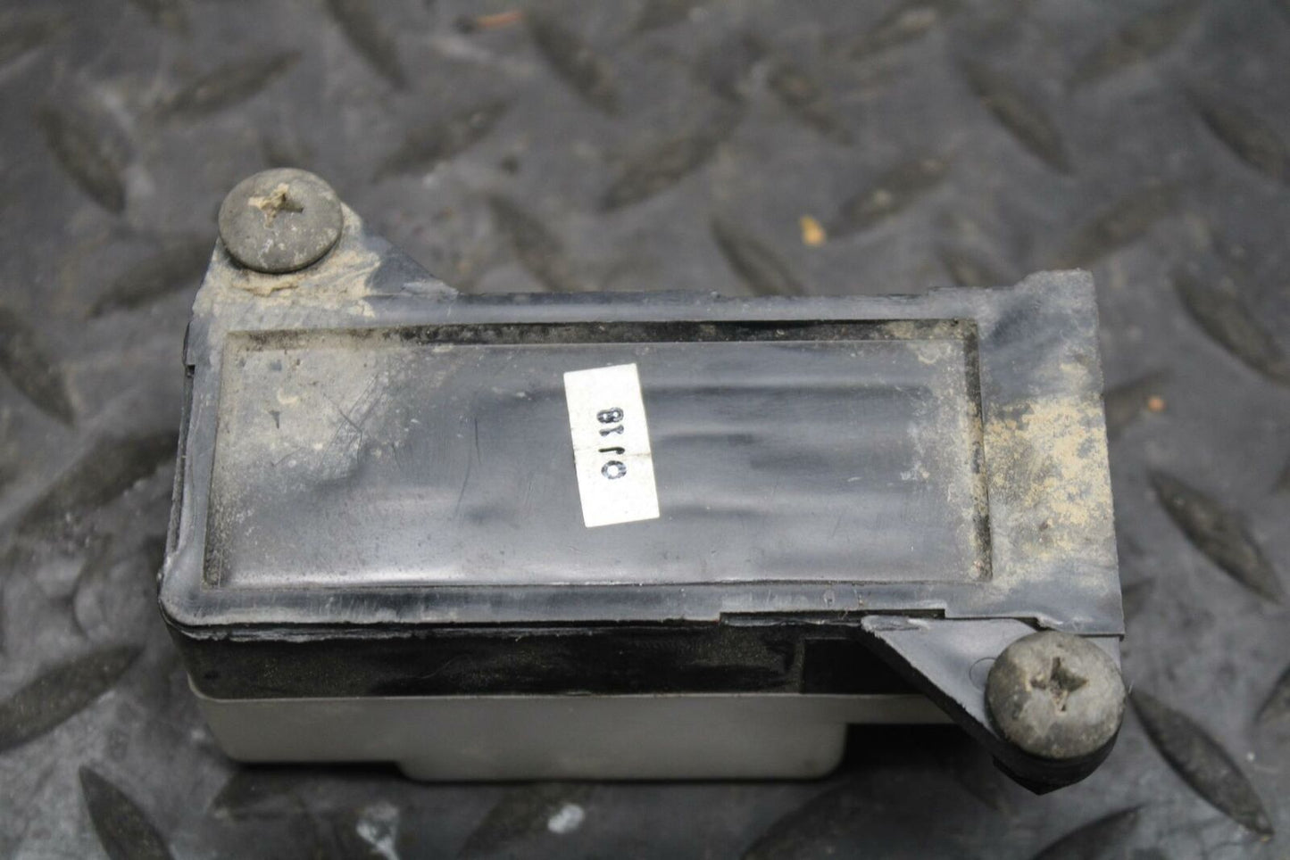 91-92 SUZUKI GSXR750 M RELAY ASSEMBLY FUSE BOX BB213