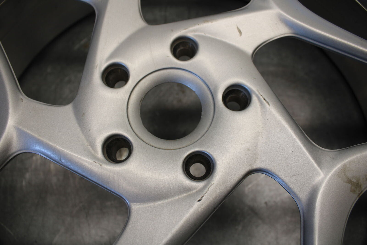 06-12 BMW F800ST REAR WHEEL BACK RIM BB291