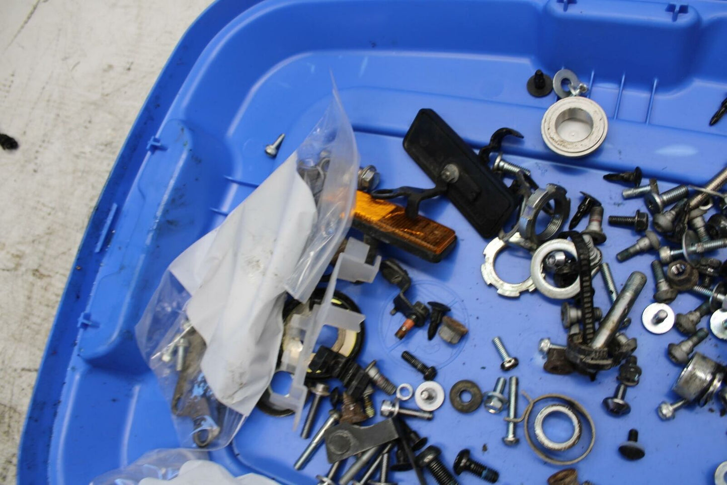 17-19 YAMAHA FZ09 ENGINE MOUNTING BOLTS MOTOR SCREWS BB310