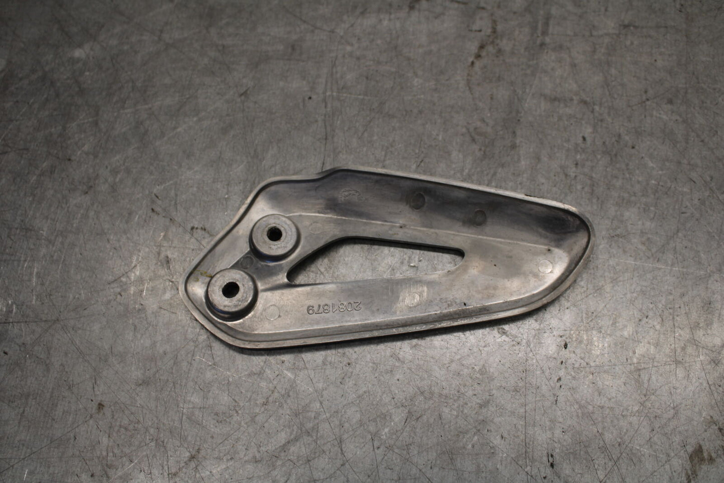 19-21 TRIUMPH SPEED TWIN 1200 RIGHT REARSET REAR SET HEEL GUARD COVER BB653
