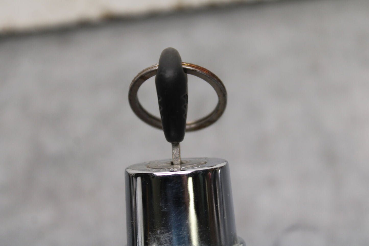 14-16 TRIUMPH AMERICA LT IGNITION LOCK W KEY BB720