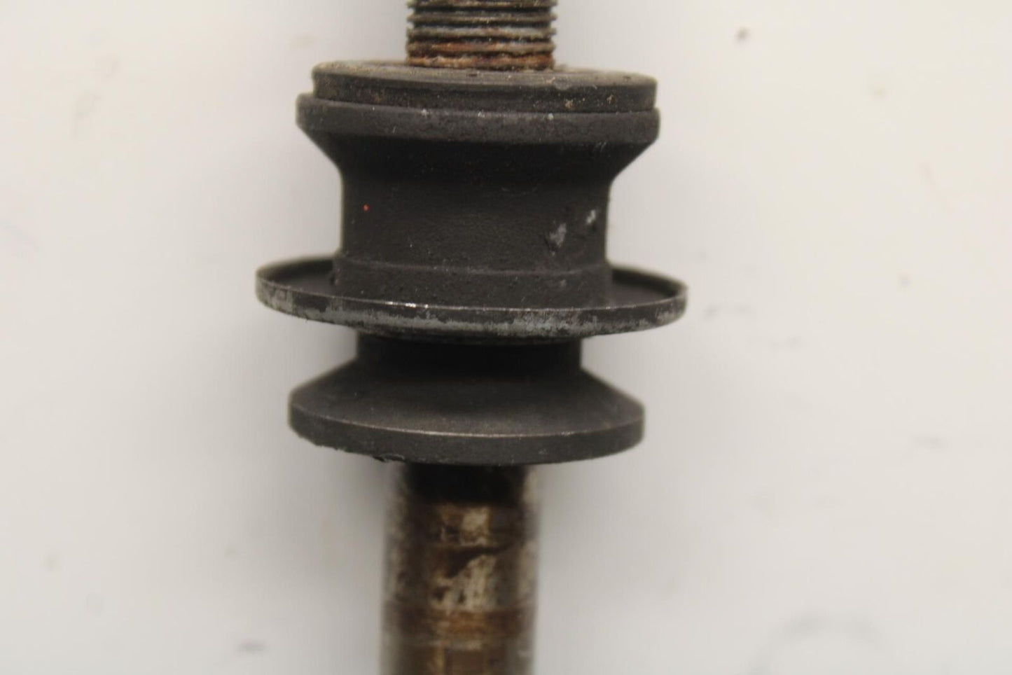80-81 SUZUKI GS1000GL REAR AXLE BACK WHEEL RIM PIVOT BOLT AXEL BB103