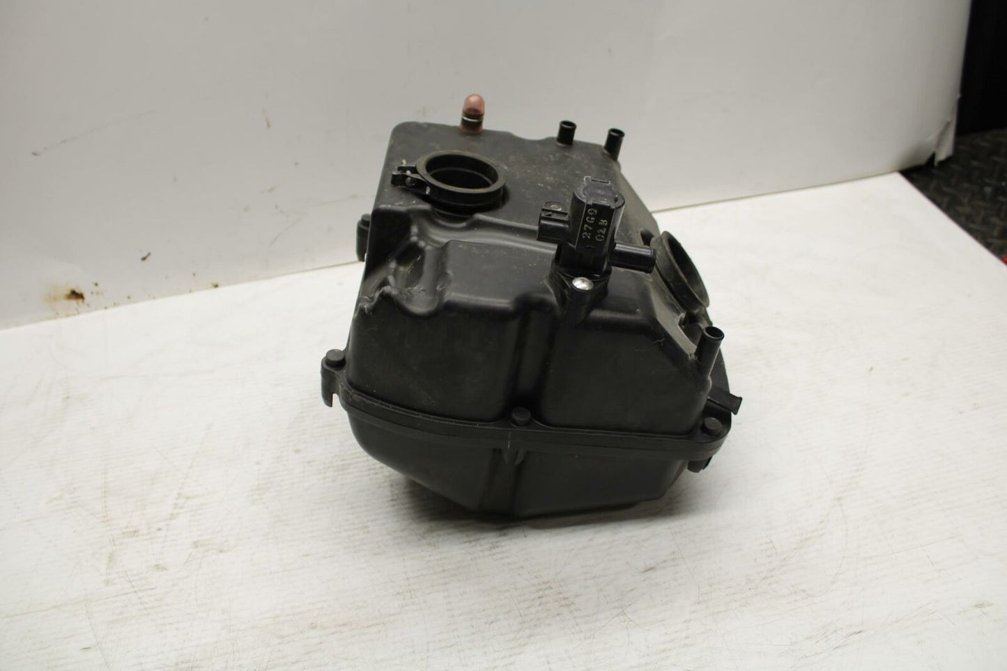 03-11 SUZUKI SV650A AIRBOX AIR INTAKE FILTER BOX BB290