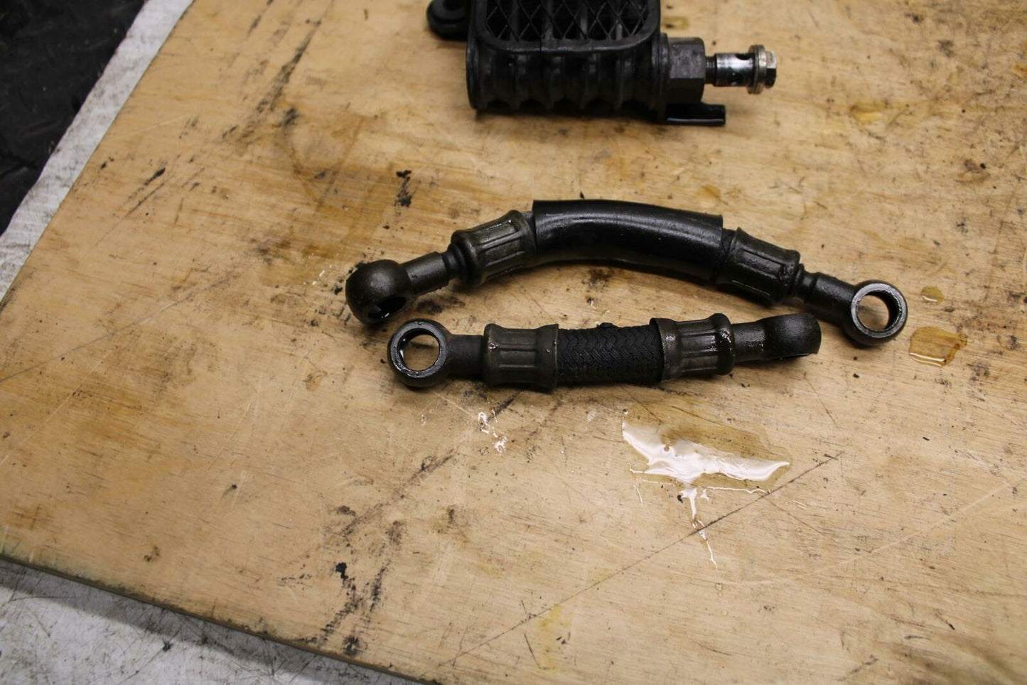 02-03 SUZUKI VSTROM 1000 ENGINE MOTOR OIL COOLER W/ HOSES BB331