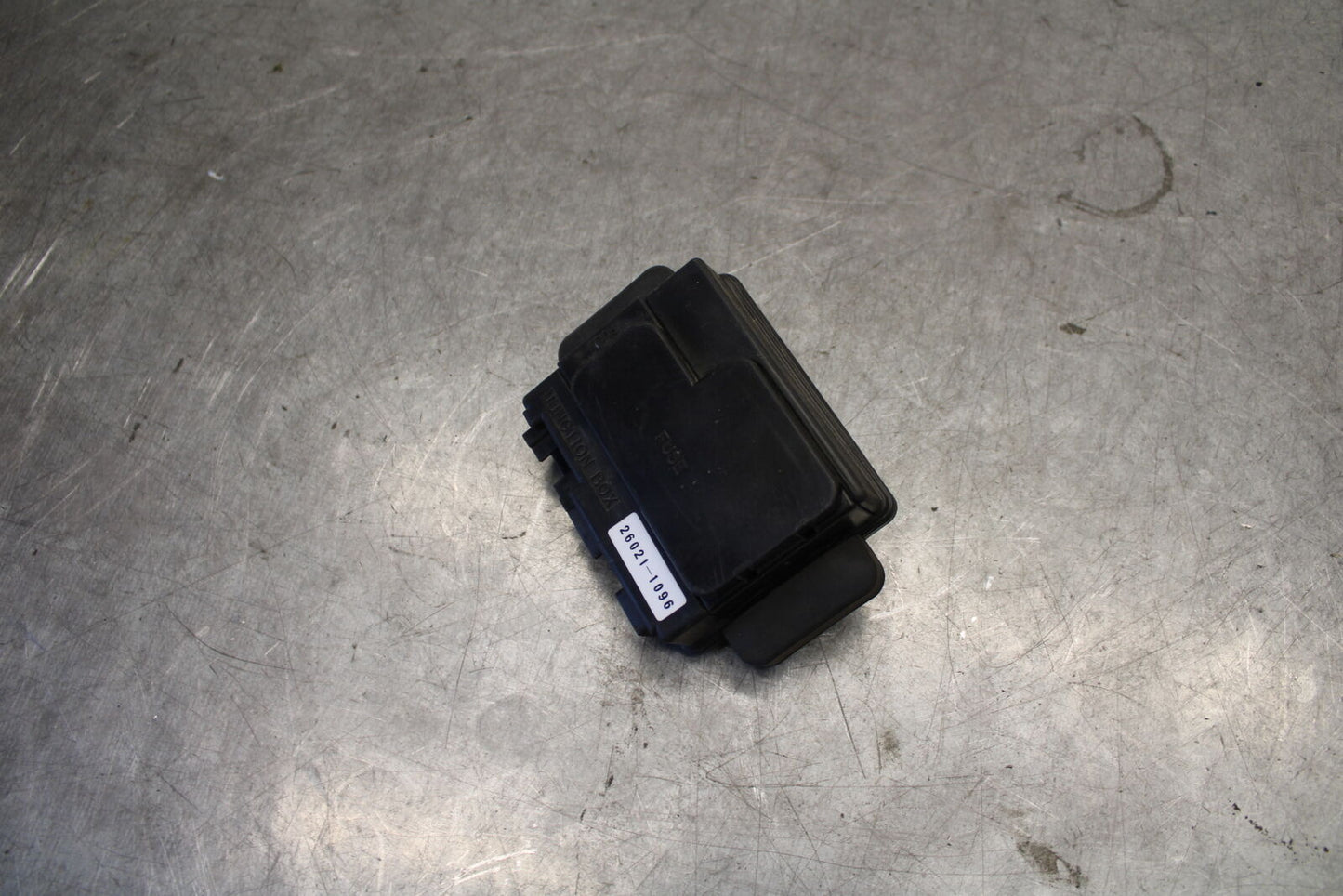 98-03 KAWASAKI VULCAN 1500L JUNCTION BOX FUSE BOX BB678