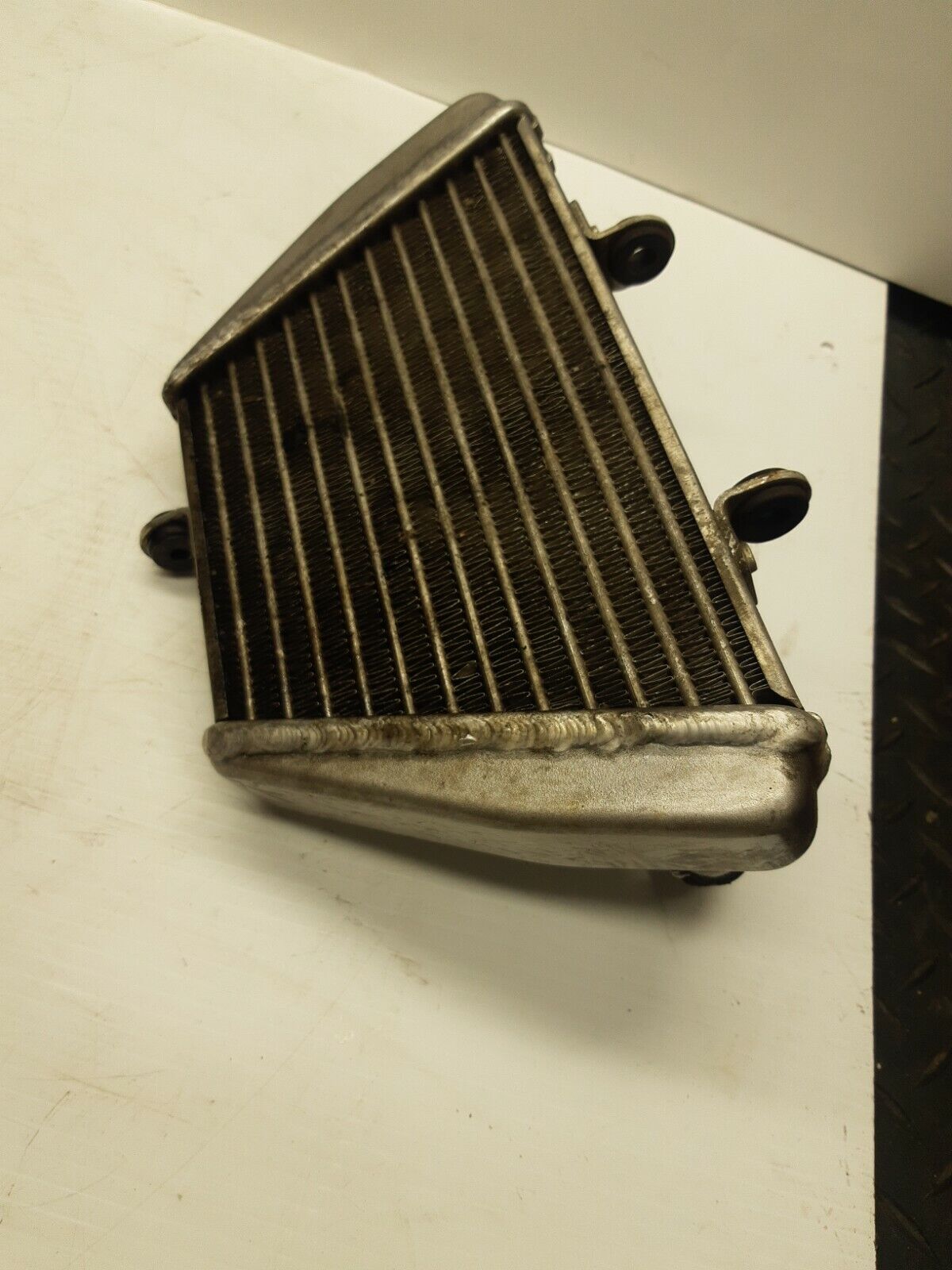 10-11 APRILIA RSV4 R ENGINE MOTOR OIL COOLER BB202