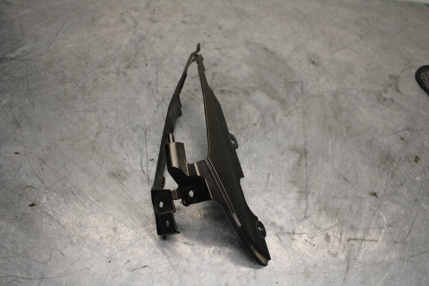09-16 Suzuki GSXR 1000 Right Tail Brake Light Frame Cover Fairing Trim BB439