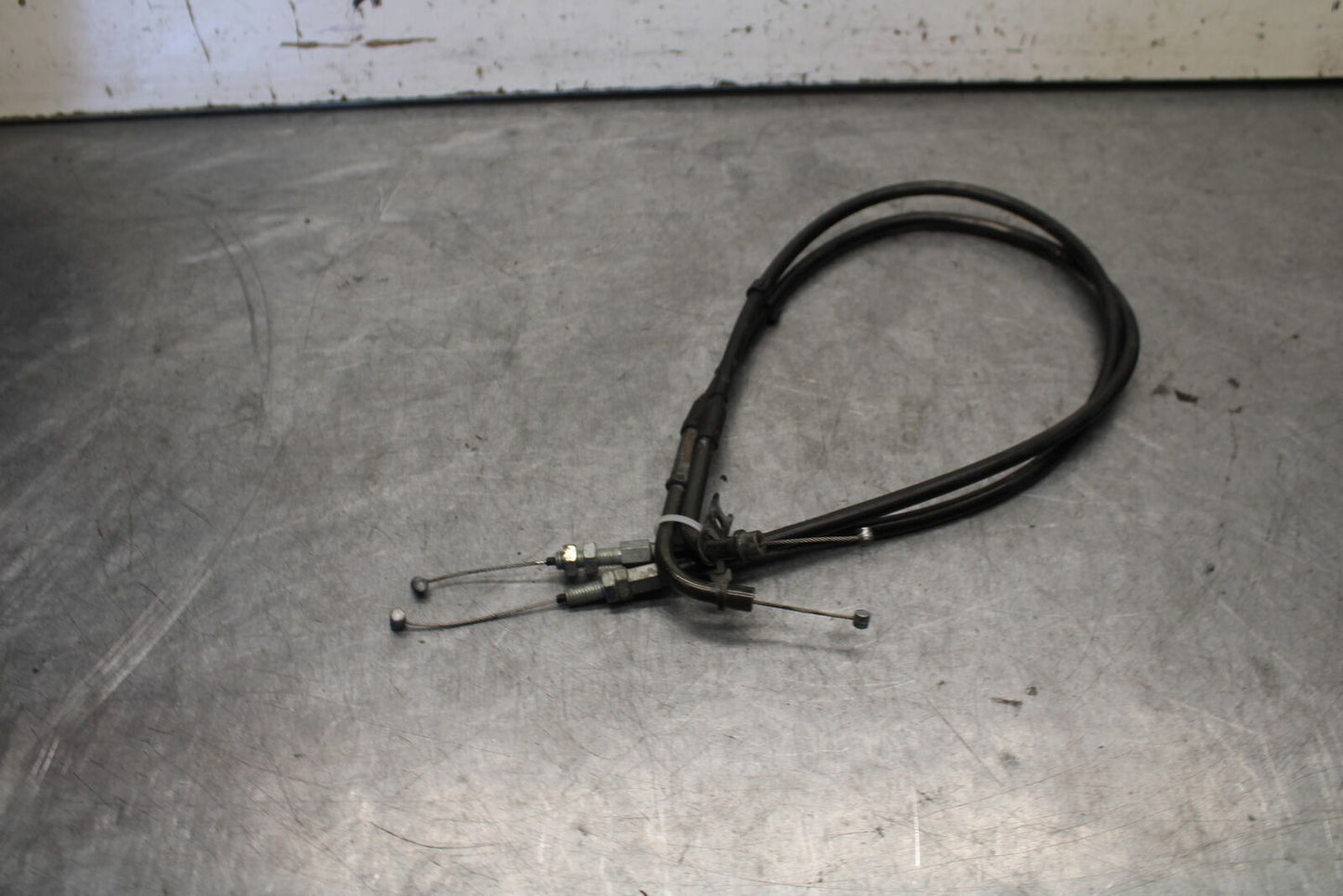 04-05 SUZUKI GSXR600 THROTTLE CABLES LINES 58300-29G00 58300-29G10 BB658