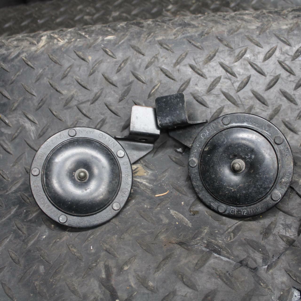 86 SUZUKI GS750ES HORN SIGNAL BB233
