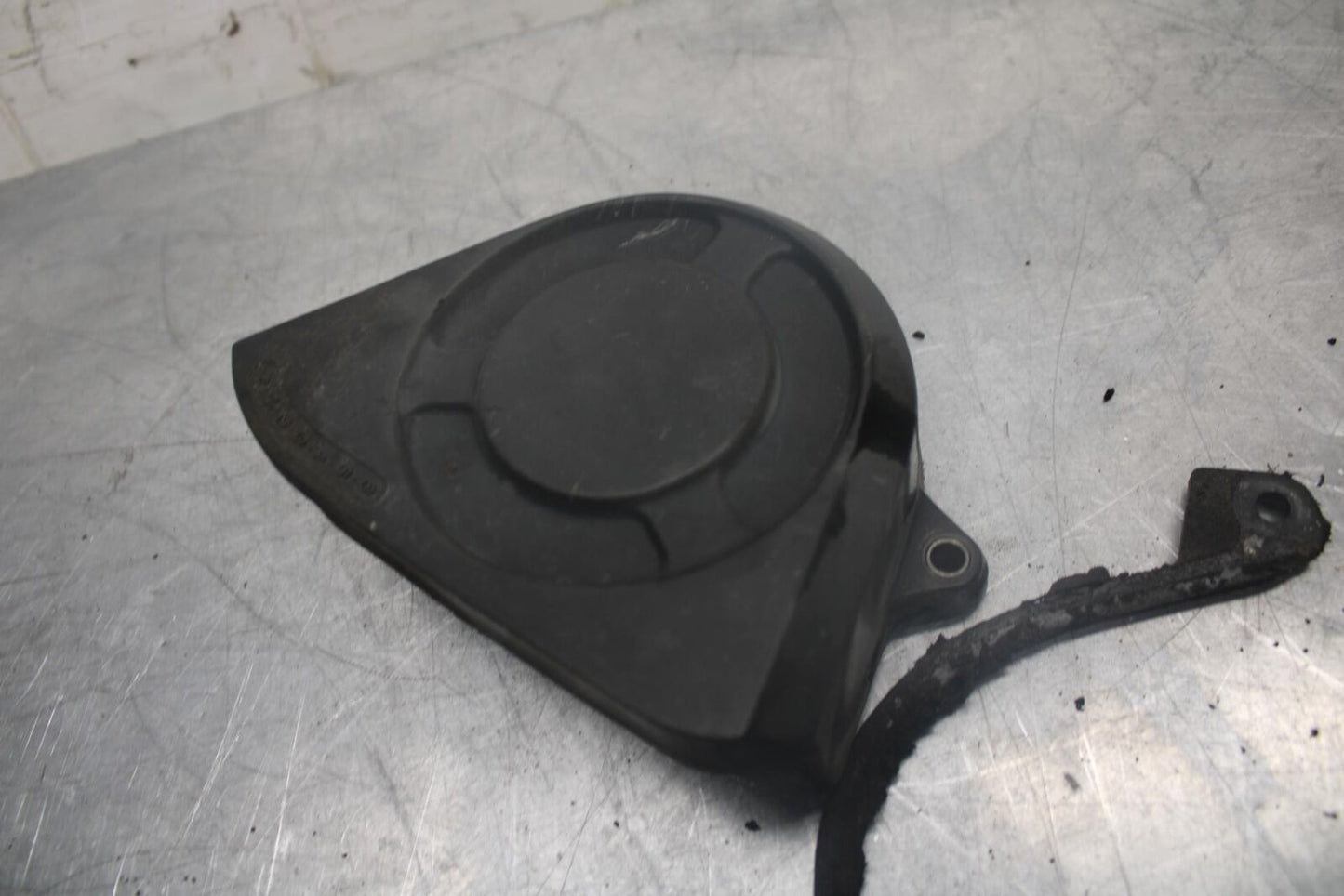 98-99 HONDA CBR900RR ENGINE SPROCKET COVER BB458