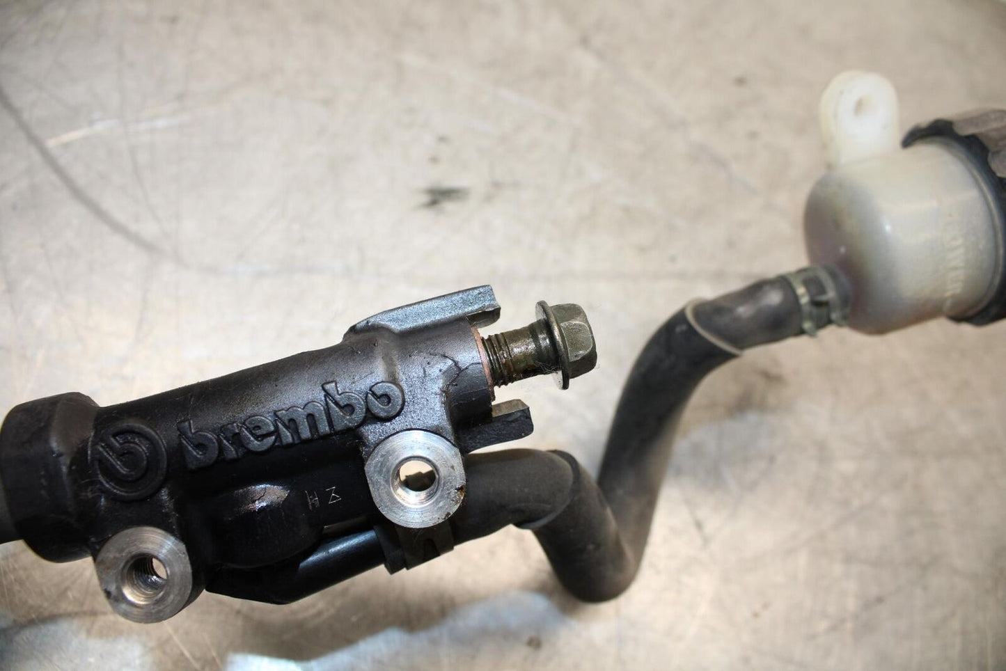 96-07 YAMAHA YZF600R REAR BACK BRAKE MASTER CYLINDER W RESERVOIR BB427