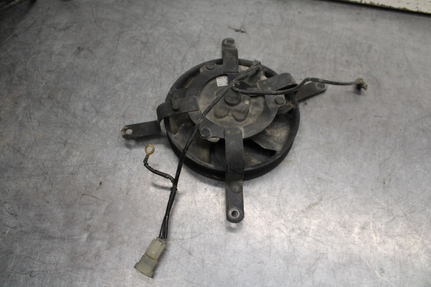 02-04 HONDA VTX1800S ENGINE RADIATOR COOLING FAN BB712