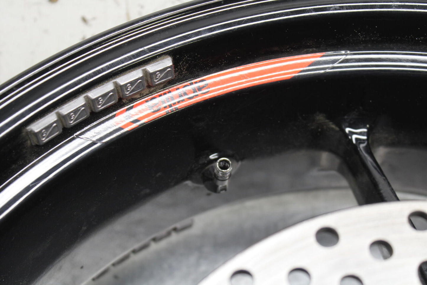 21-24 APRILIA TUONO 660 FACTORY REAR WHEEL BACK RIM BB733