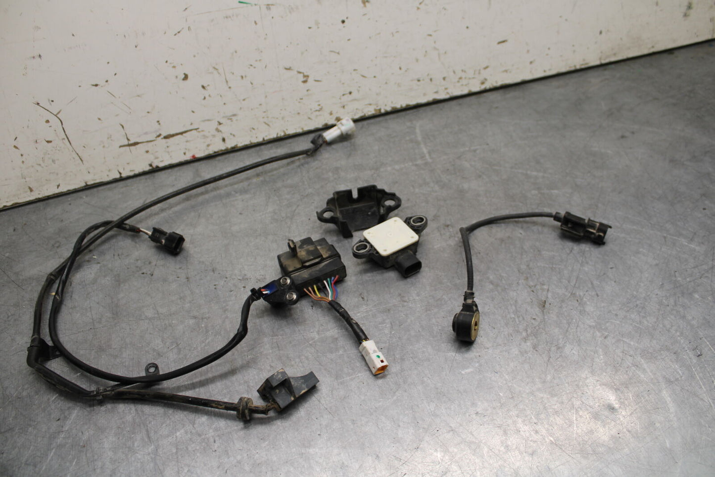 21-24 KTM 890 ADVENTURE R RELAY SET BB723