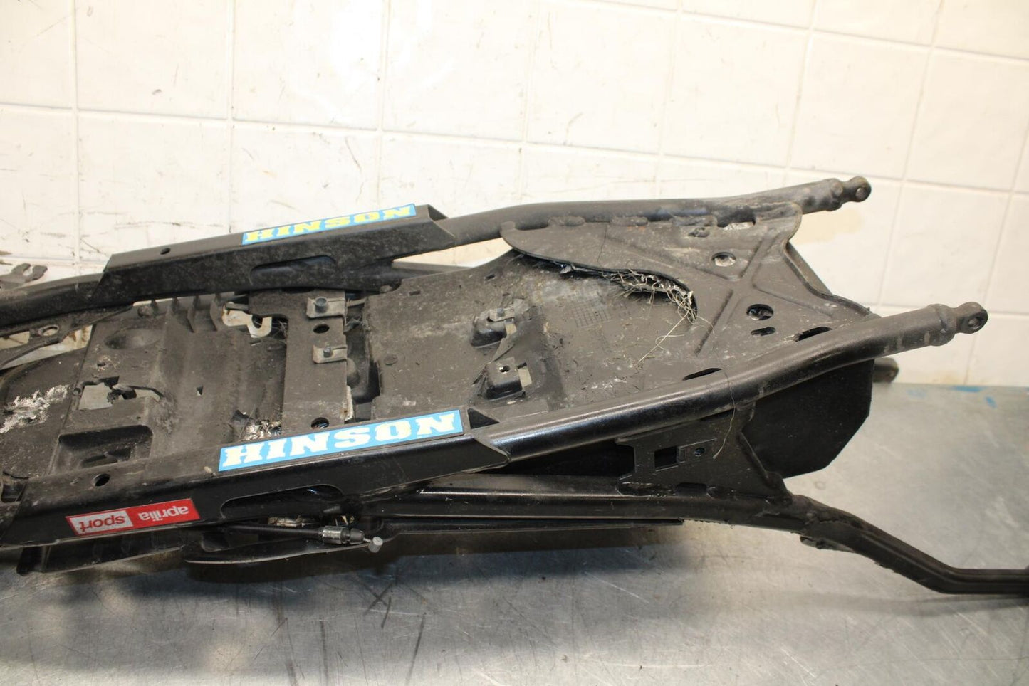 2008 Aprilia Shiver 750 SL750 REAR BACK TAIL SUBFRAME SUB FRAME BB551