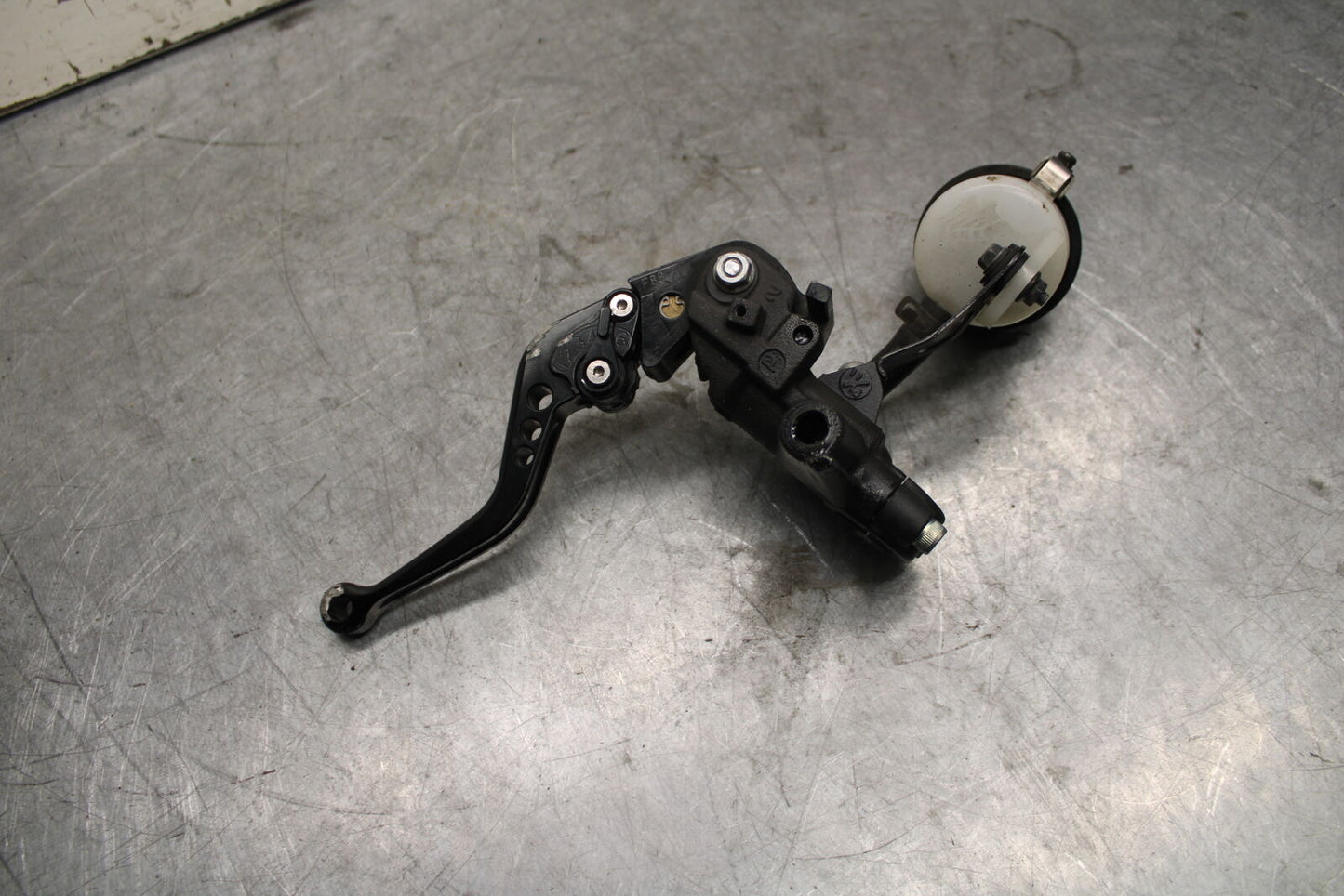 13-18 KAWASAKI NINJA ZX6R FRONT BRAKE MASTER CYLINDER w/ LEVER BB682