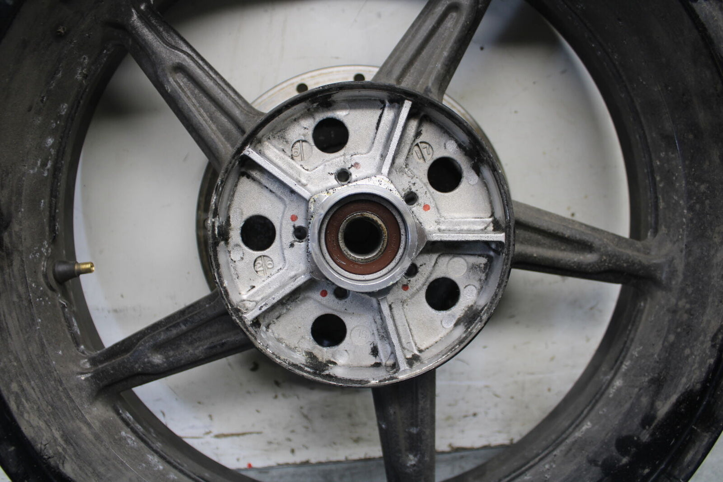 17-24 SUZUKI SV650 REAR WHEEL BACK RIM BB706