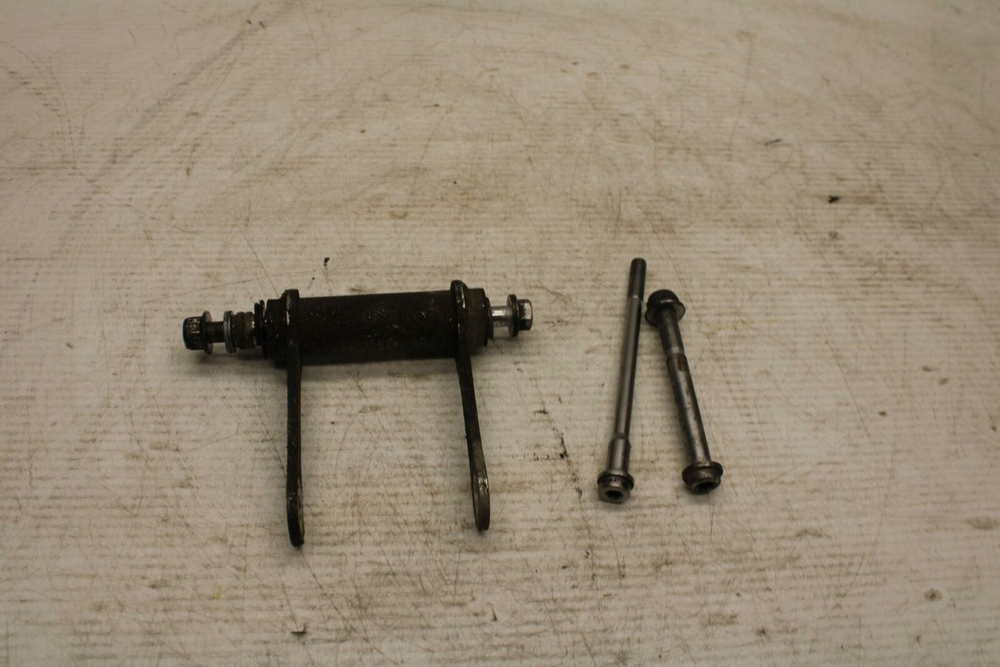 08-11 TRIUMPH SPEED TRIPLE REAR DOGBONE SHOCK LINKAGE LINK BB366
