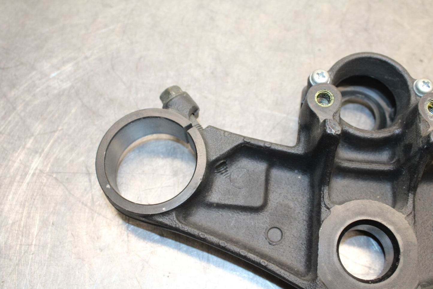01-06 HONDA CBR600F4I FORKS UPPER TRIPLE TREE CLAMP BB115