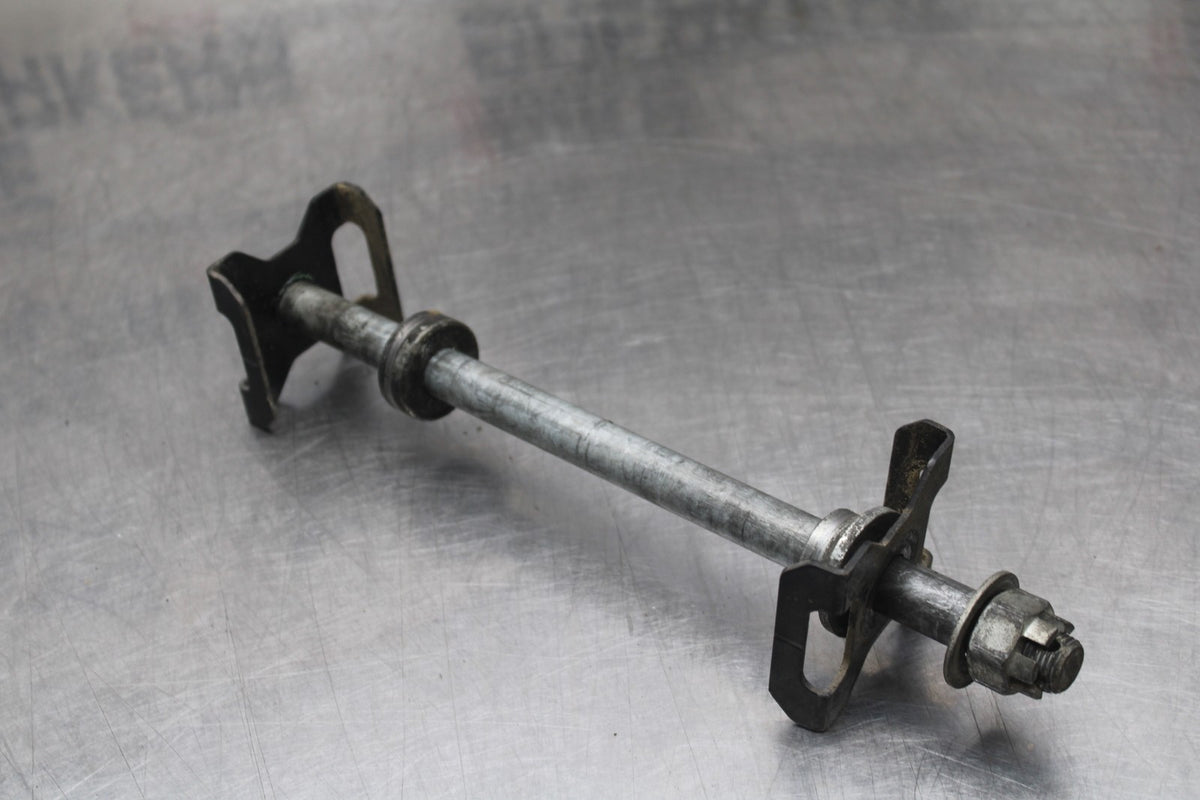 96 KAWASAKI NINJA 500 EX500A REAR AXLE BACK WHEEL RIM PIVOT BOLT AXEL BB768