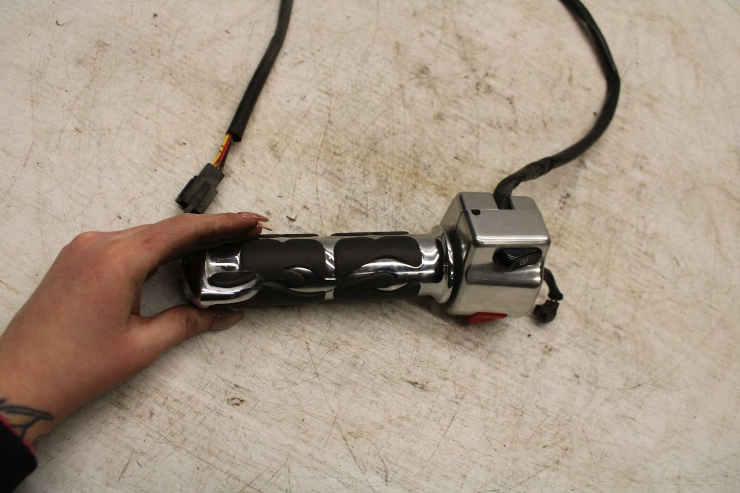 06-21 KAWASAKI VULCAN 900 RIGHT CLIP ON HANDLE KILL OFF START SWITCH BB363