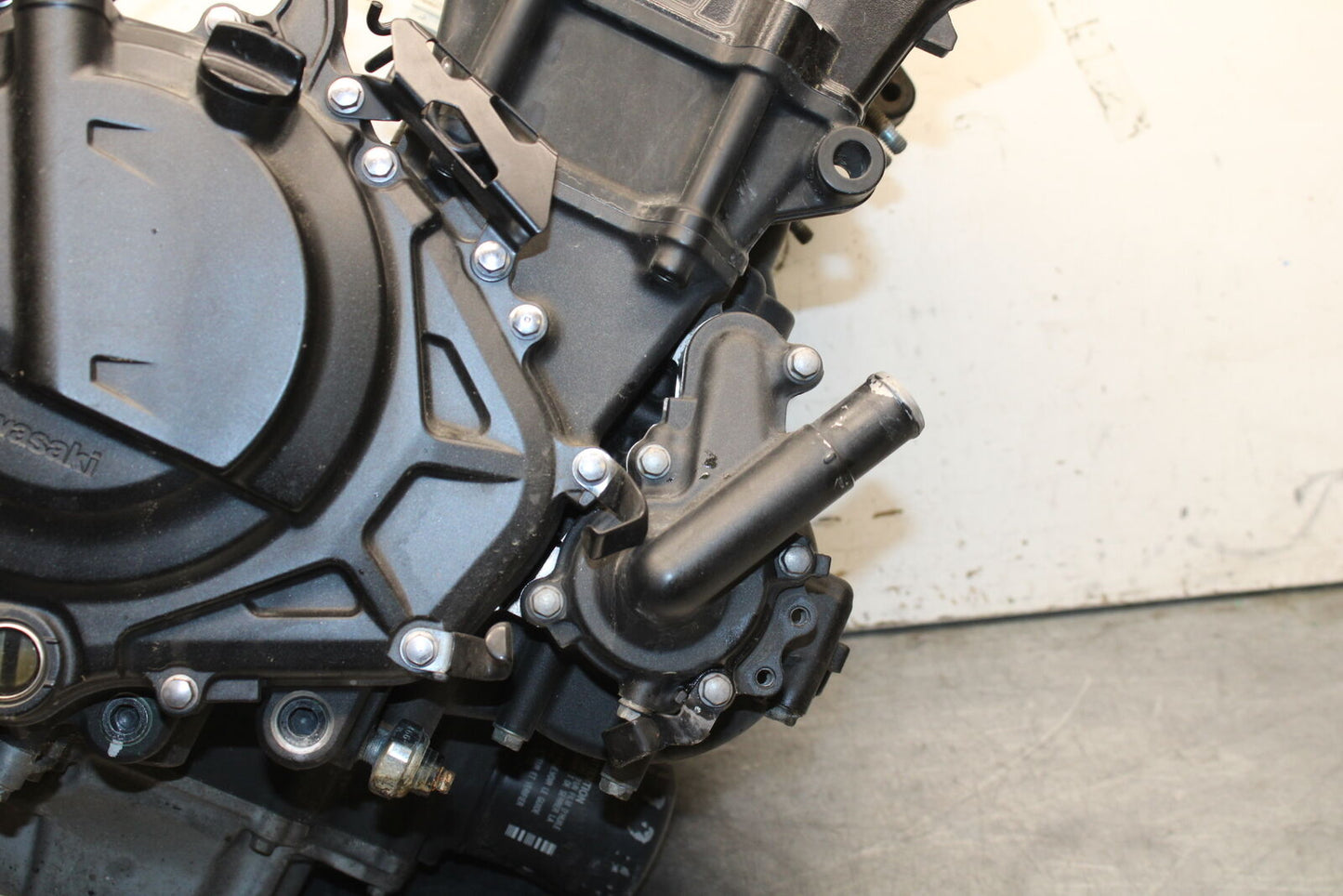 19-22 KAWASAKI Z400 ENGINE MOTOR BB738