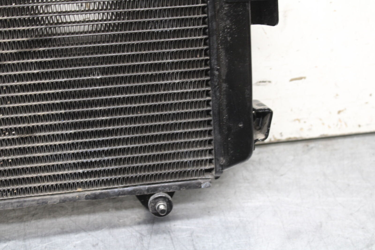 17-24 KTM 390 DUKE ENGINE RADIATOR MOTOR COOLER COOLING RADIATER BB734