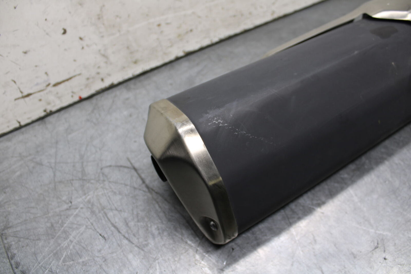 19-22 KAWASAKI Z400 EXHAUST PIPE MUFFLER SLIP ON CAN SILENCER BB708