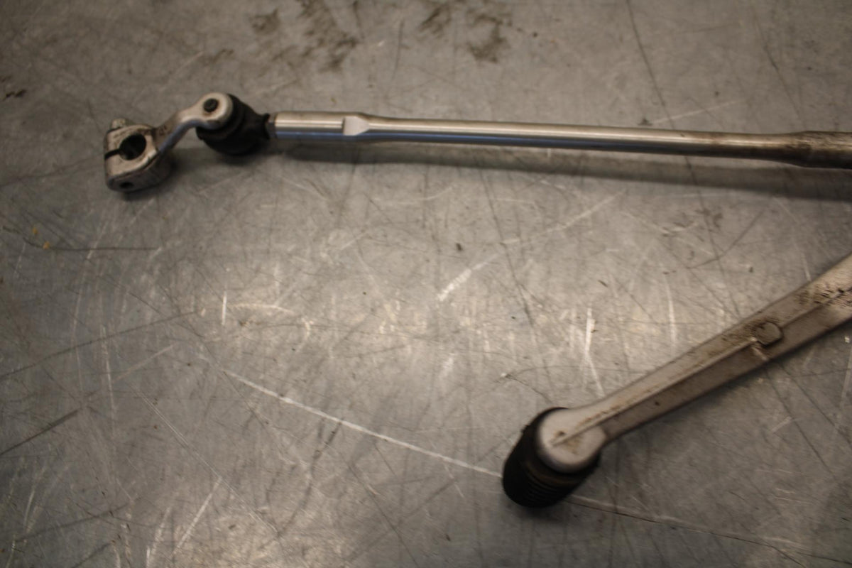 2008 Yamaha YZF R6 SHIFTER LINKAGE SHIFT LINK PEDAL 2C0-18110-01-00 BB521