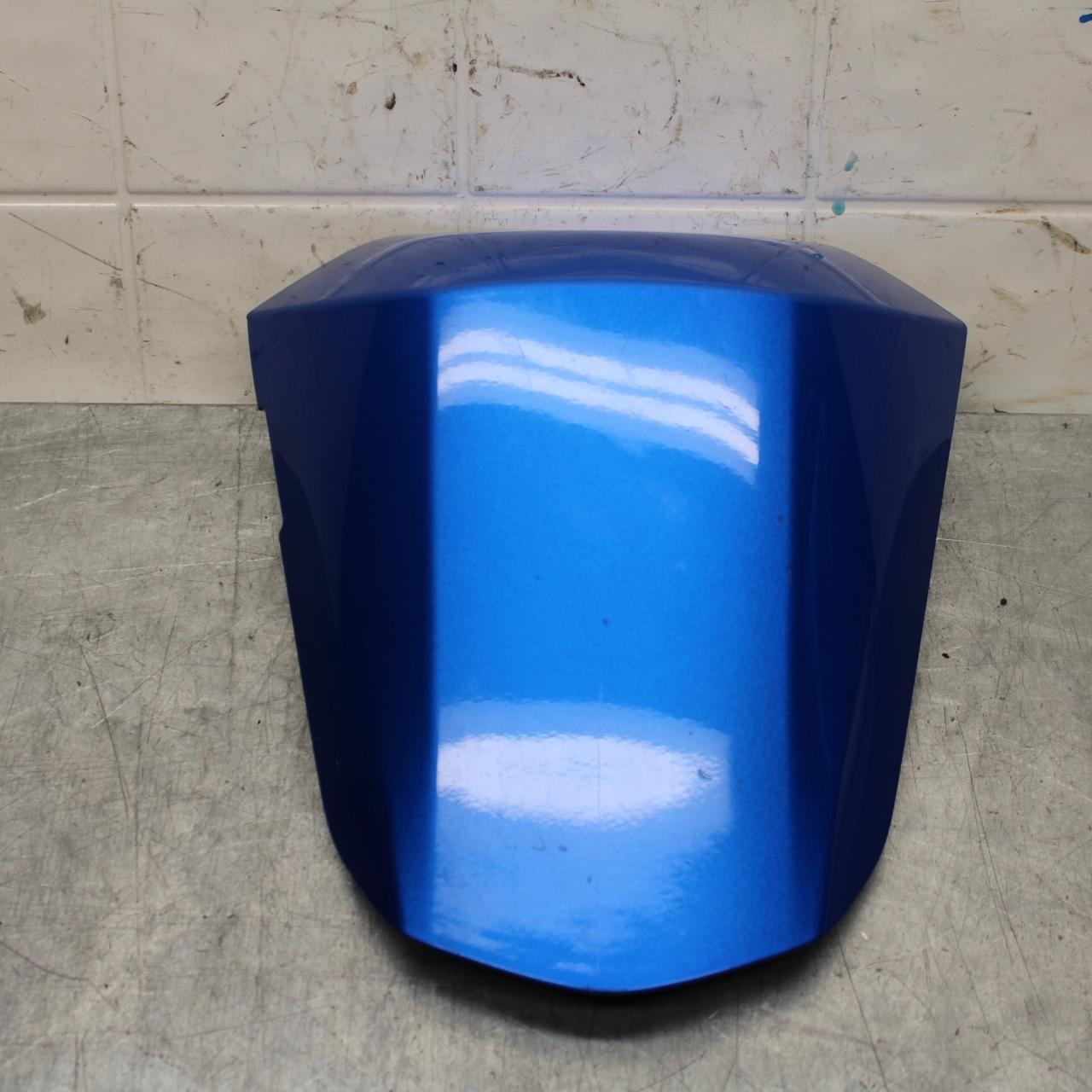 20 SUZUKI GSXR 1000 REAR BACK SEAT SOLO COWL FAIRING COVER BB597