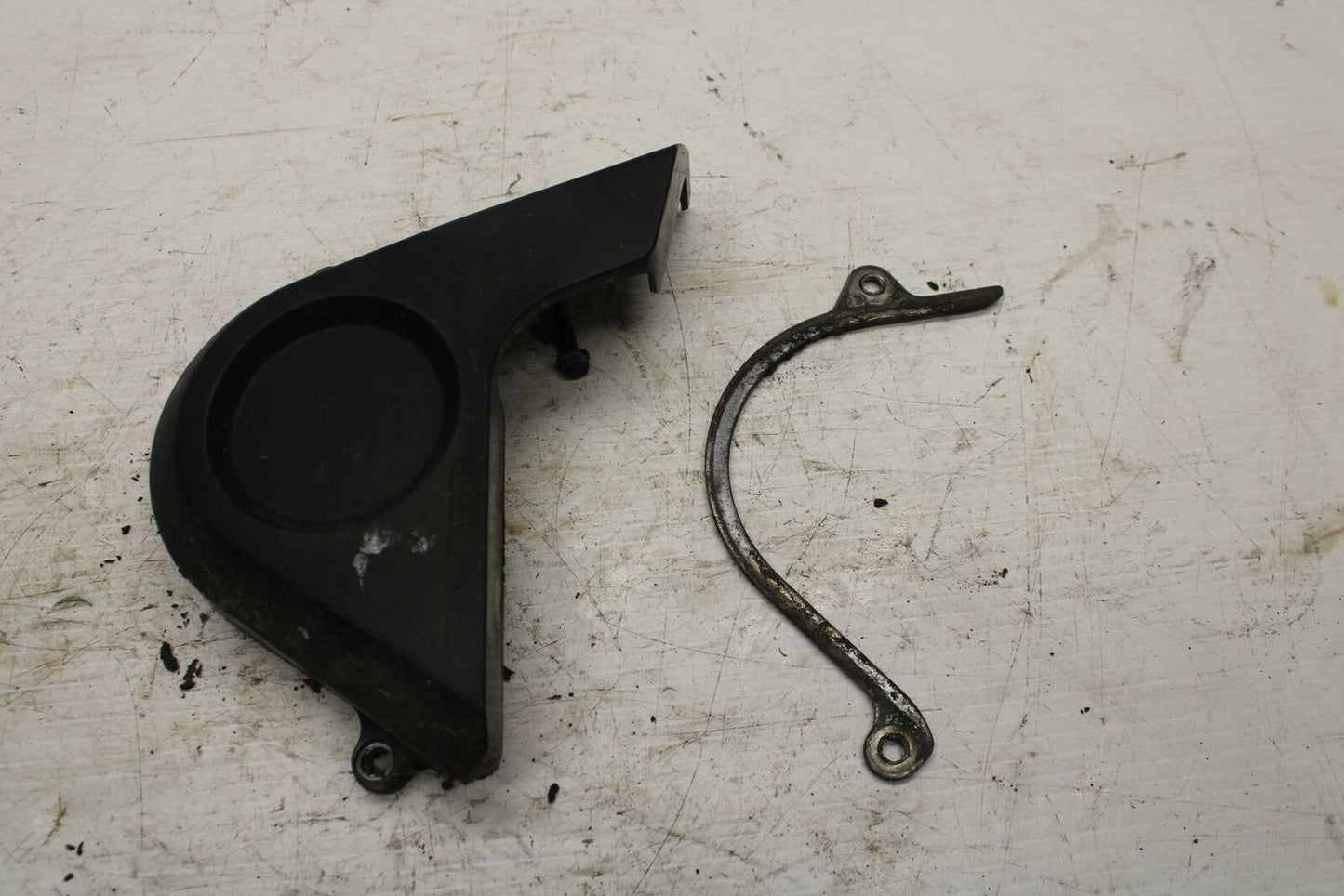 00-01 HONDA CBR929RR ENGINE SPROCKET COVER BB265