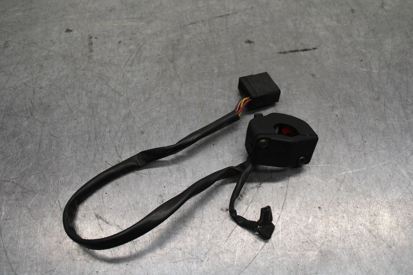 03-04 TRIUMPH DAYTONA 600 RIGHT CLIP ON KILL OFF START SWITCH SWITCHES BB745