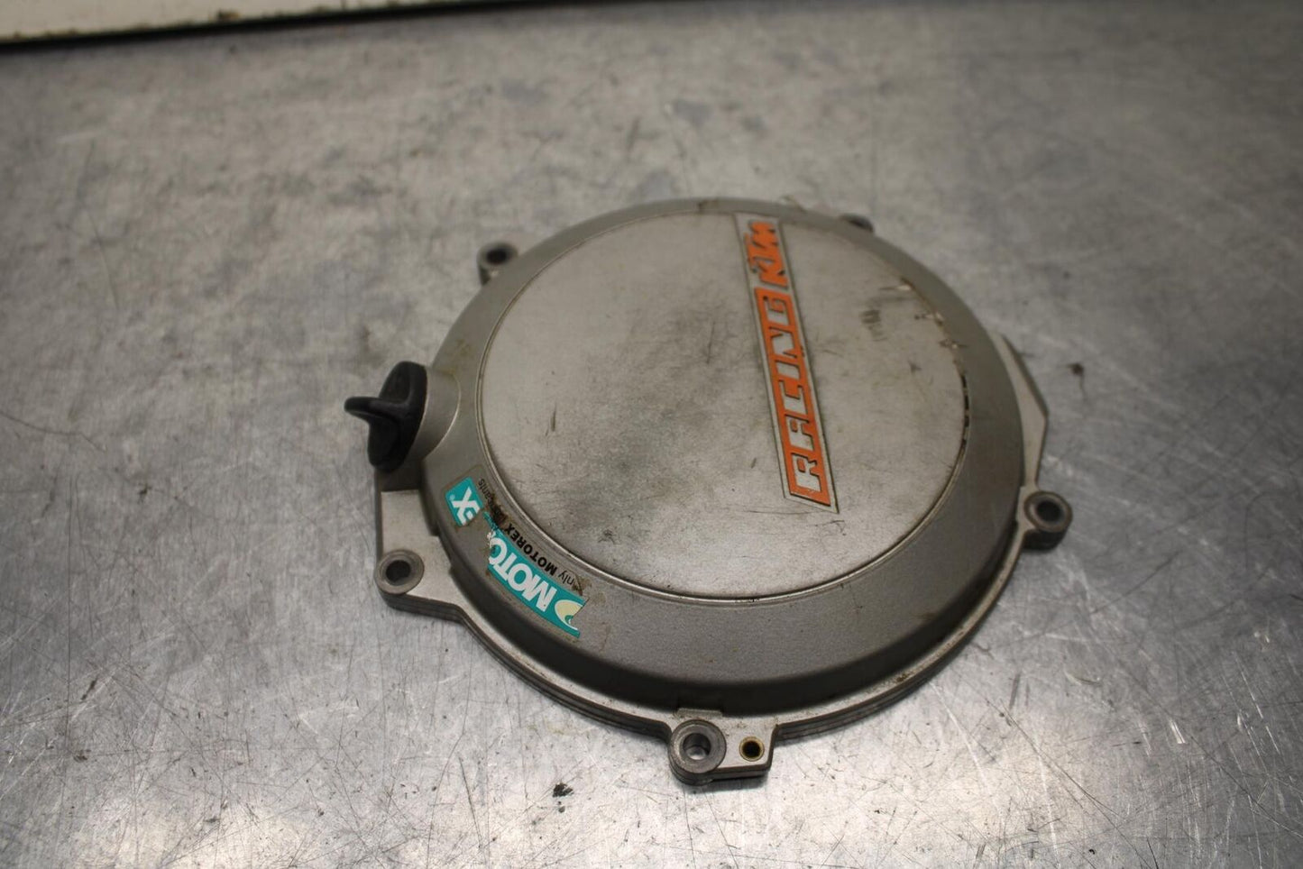 13 KTM 350 SXF ENGINE MOTOR SIDE CLUTCH COVER BB104