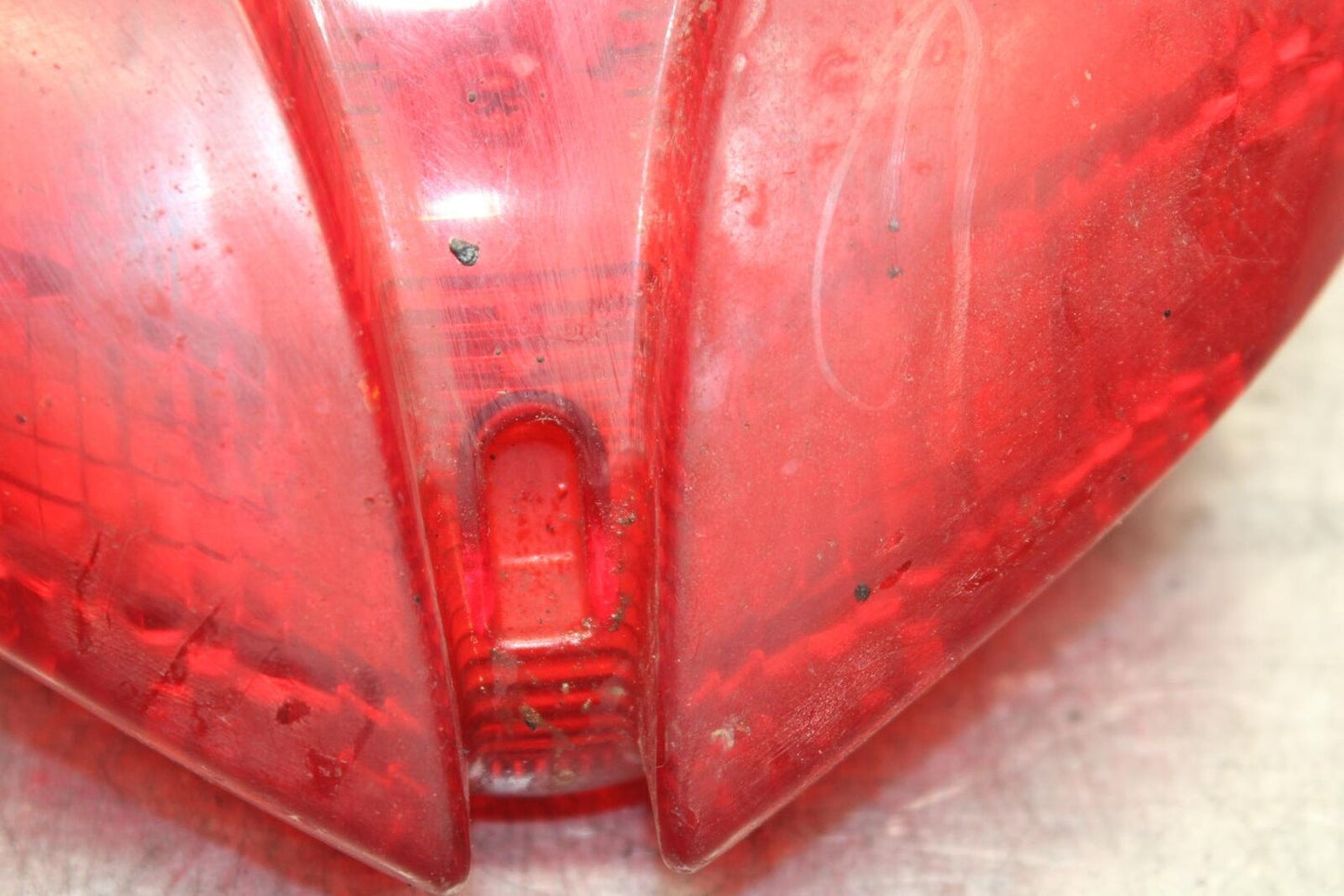 2011 Suzuki GSXR1000 REAR TAIL TAILLIGHT BACK BRAKE LIGHT 35910-41G31 BB96