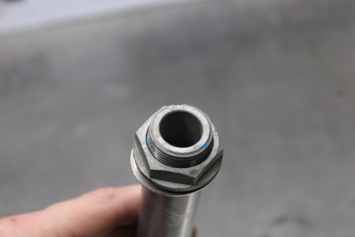 24 APRILIA TUONO V4 1100 FACTORY ABS FRONT WHEEL RIM AXLE PIVOT BOLT BB887