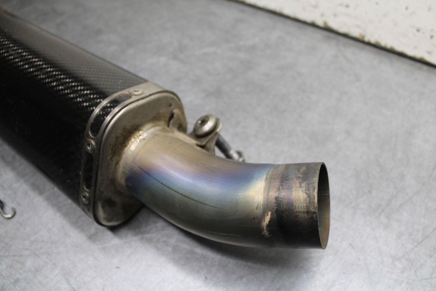 24-25 KAWASAKI NINJA ZX6R GRAVES EXHAUST PIPE MUFFLER SLIP ON CAN SILENCER BB726