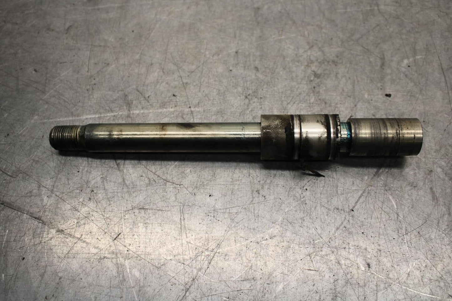 2009 Triumph Daytona 675 FRONT WHEEL RIM AXLE PIVOT BOLT T2000650 BB584