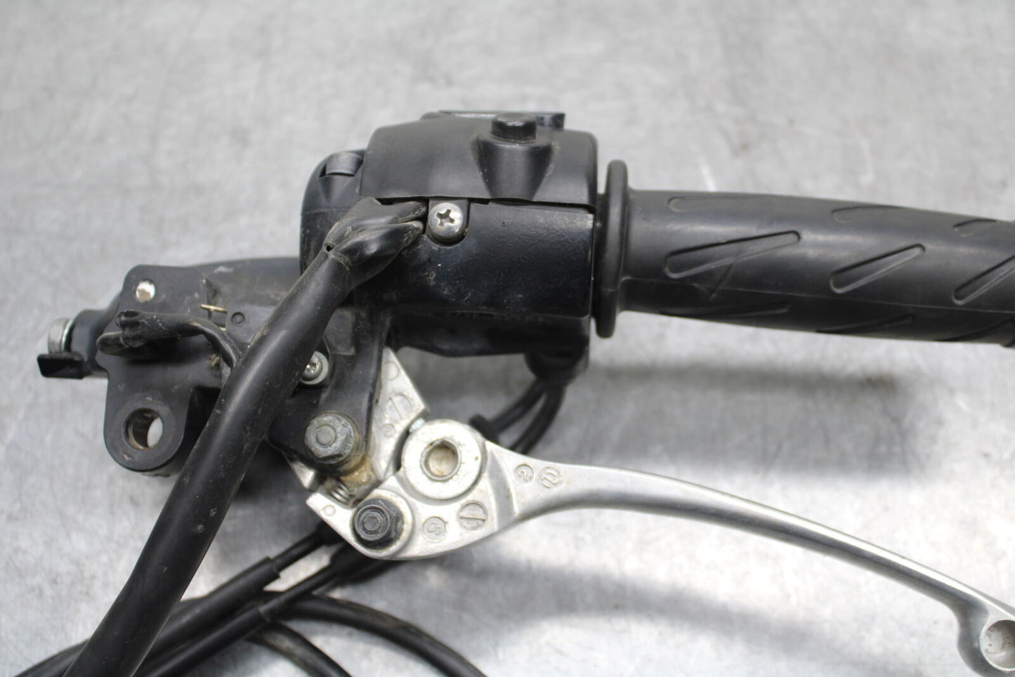 14-16 TRIUMPH AMERICA LT RIGHT CLIP ON HANDLE KILL OFF START SWITCH BB720