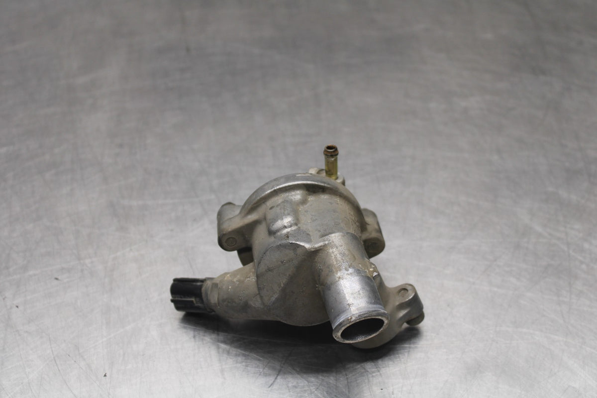 03 YAMAHA YZF R1 THERMOSTAT W HOUSING ASSEMBLY BB895
