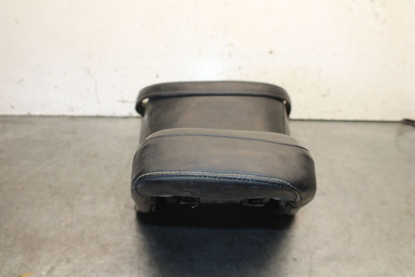 85-86 SUZUKI MADURA 1200 REAR BACK PASSENGER SEAT BB691